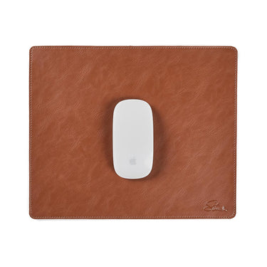 Mouse pad PU camel lateral | Studio Ábaco Buenos Aires