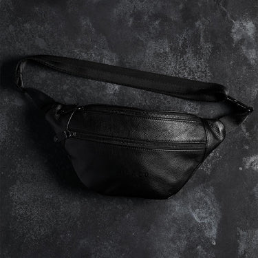 Riñonera cuero negro Preto L lateral | Ábaco Buenos Aires
