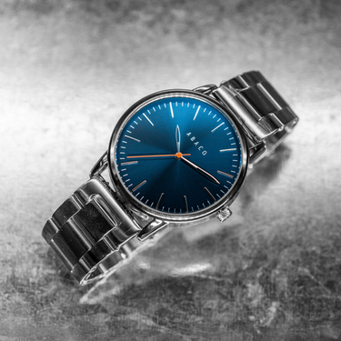 Reloj resistente al agua para hombre 42mm con dial azul y caja plateada | Thomson | Colección Original | Ábaco